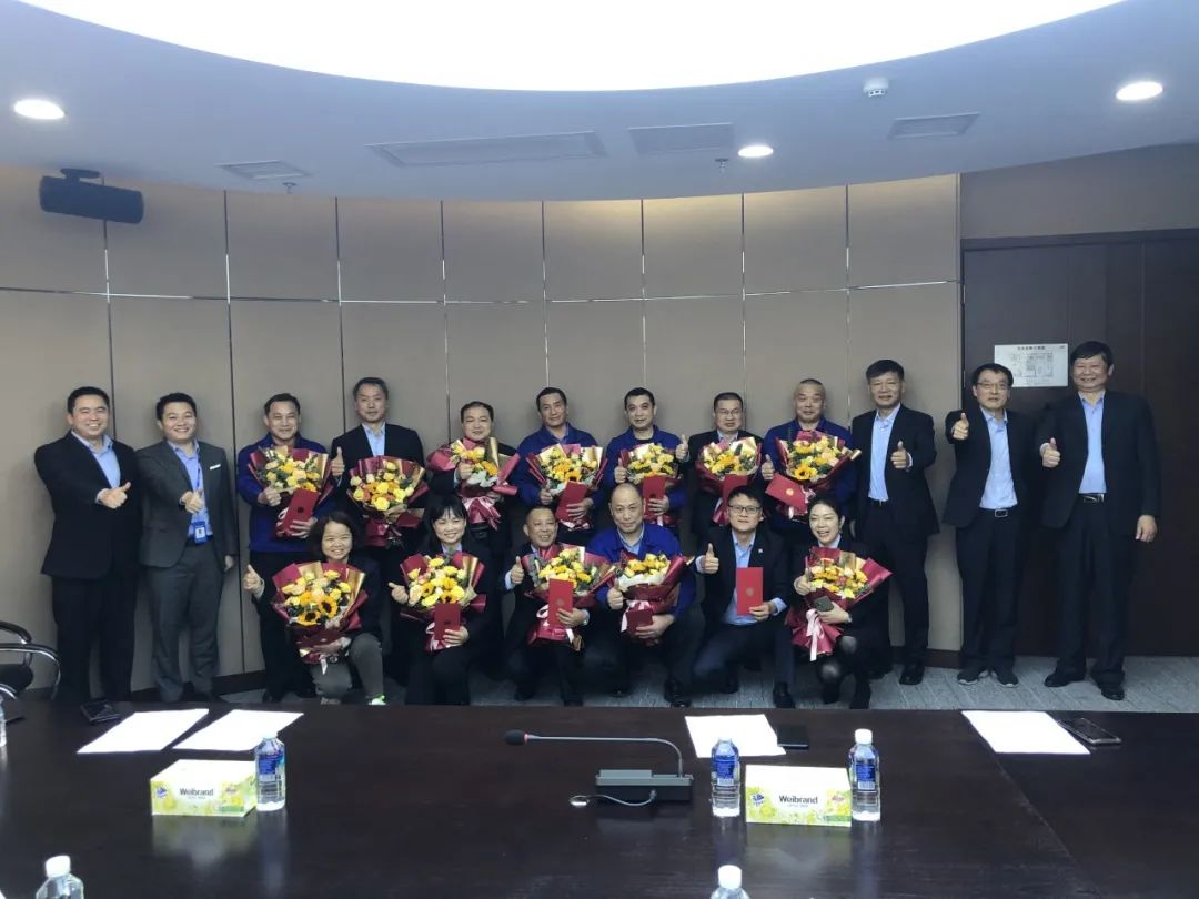 ���������������𺽣�CA88�������������񡱽�ѧ�𷢷ŵ���Բ����Ļ 